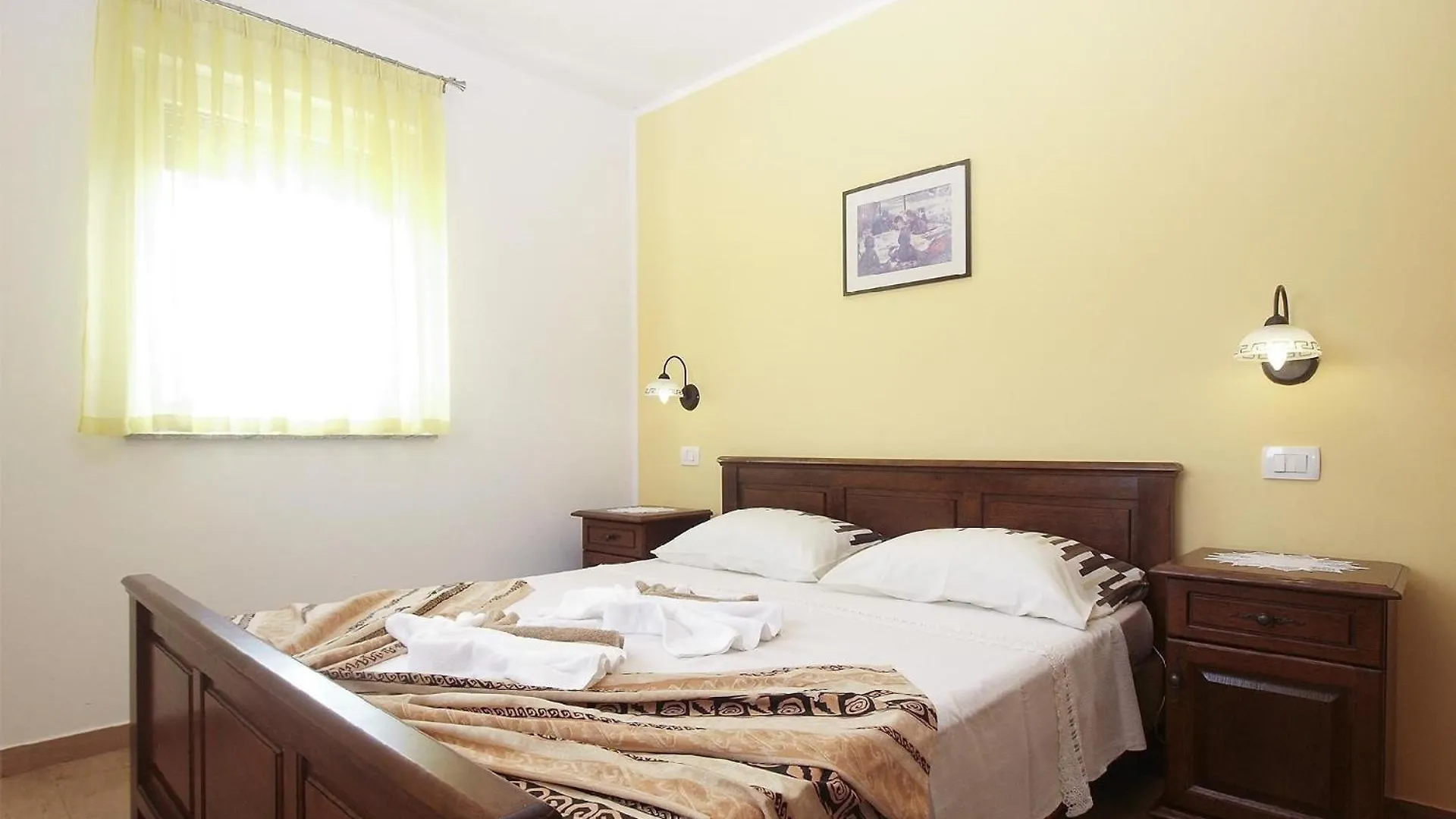 Ferienhaus Mit Privatpool Fuer 6 Personen Ca 70 Qm In Pula, Istrien Istrische Riviera 0*, Pula