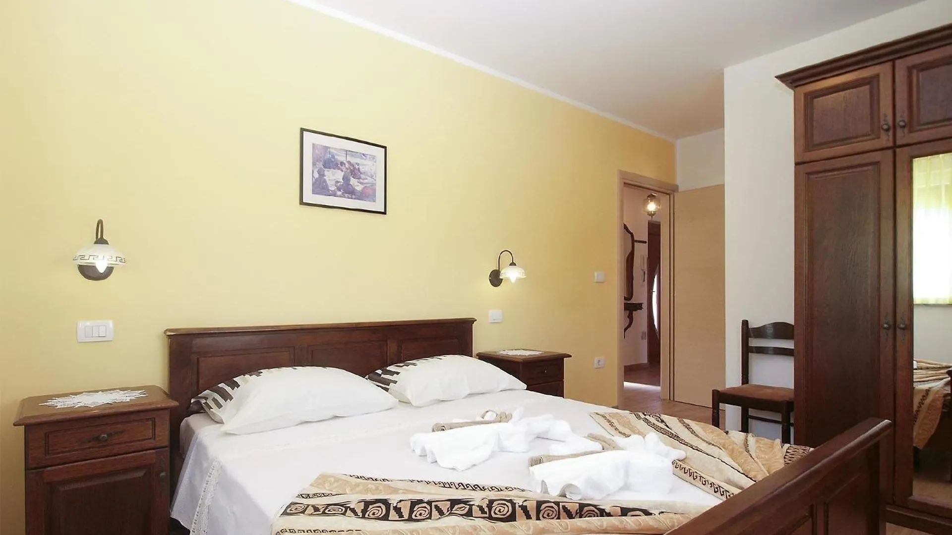 Ferienhaus Mit Privatpool Fuer 6 Personen Ca 70 Qm In Pula, Istrien Istrische Riviera 0*, Pula Croatia