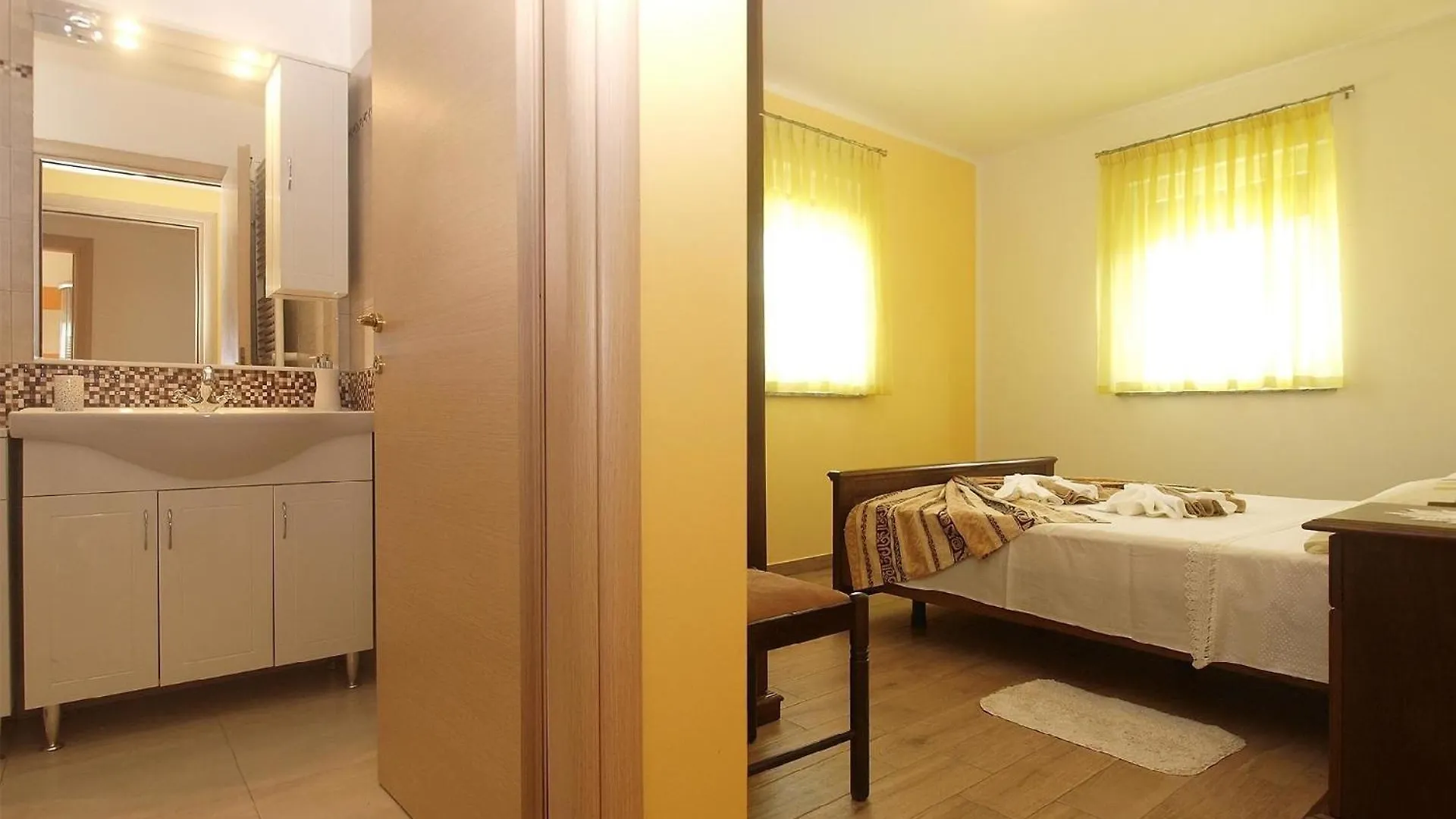Ferienhaus Mit Privatpool Fuer 6 Personen Ca 70 Qm In Pula, Istrien Istrische Riviera